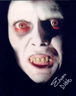 Eileen Dietz autograph