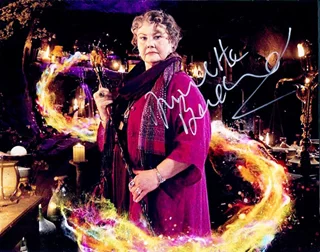 Annette Badland autograph
