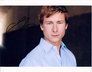 Glen Powell autograph