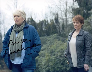 Alison Steadman autograph