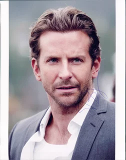Bradley Cooper autograph