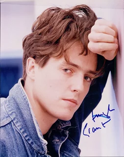 Hugh Grant autograph