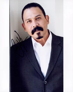 Emilio Rivera autograph