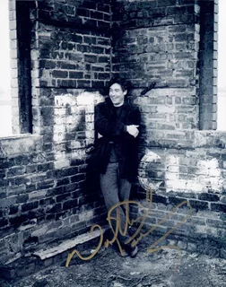 Nathaniel Parker autograph