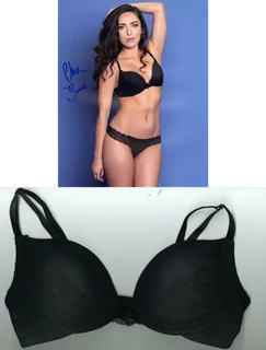 Chelsea Brooke autograph