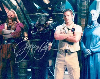 Virginia Hey autograph