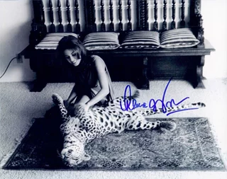 Lana Wood autograph