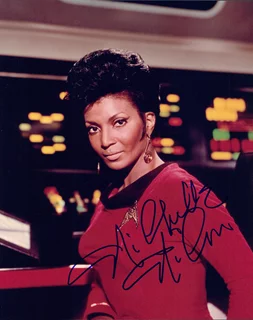 Nichelle Nichols autograph