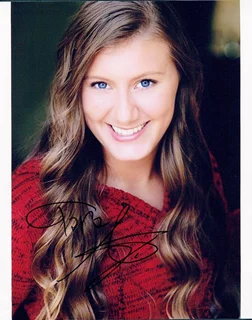 Tara Nicole Azarian autograph