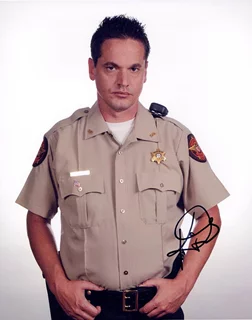 Kevin Downes autograph