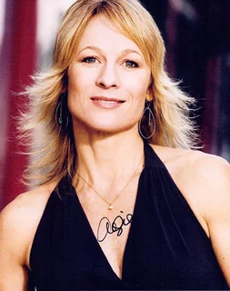 Angie Milliken autograph