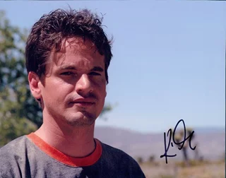 Kevin Downes autograph