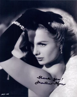Martha Hyer autograph