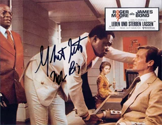 Yaphet Kotto autograph