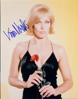 Kim Novak autograph