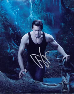 Alexander Skarsgard autograph