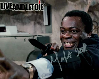 Yaphet Kotto autograph