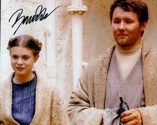 Bonnie Piesse autograph