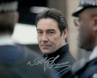 Nathaniel Parker autograph
