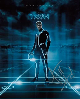 Garrett Hedlund autograph