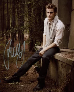 Paul Wesley autograph