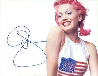 Gwen Stafani autograph