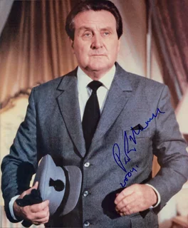 Patrick MacNee autograph