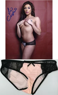 Leia Christiana autograph