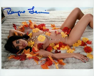 Rayne Lemire autograph