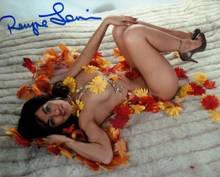 Rayne Lemire autograph