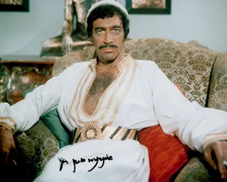 Peter Wyngarde autograph