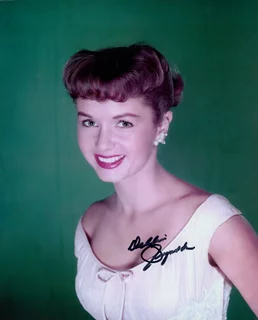 Debbie Reynolds autograph