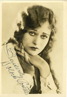 Dolores Costello autograph