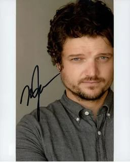 Matt Jones autograph