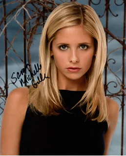 Sarah Michelle Gellar autograph