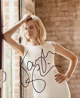 Taylor Schilling autograph