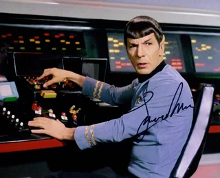 Leonard Nimoy autograph
