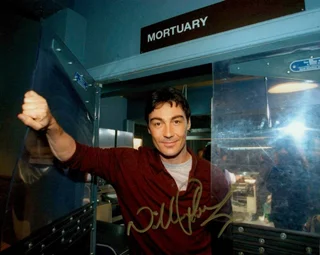 Nathaniel Parker autograph