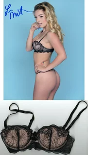 Lena Martinson autograph