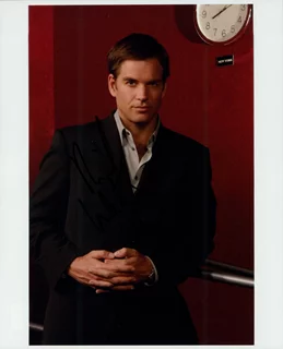 Michael Weatherly autograph