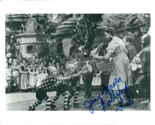 Jerry Maren autograph