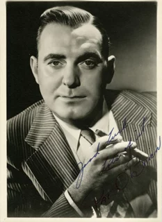 Pat O'Brien autograph