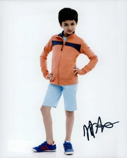 J.J. Totah autograph