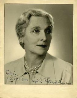 Sybil Thorndike autograph