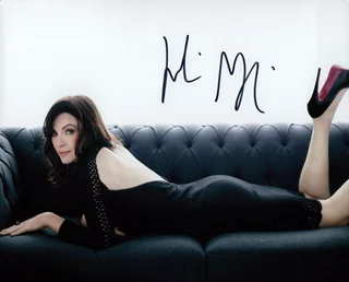 Julianna Margulies autograph