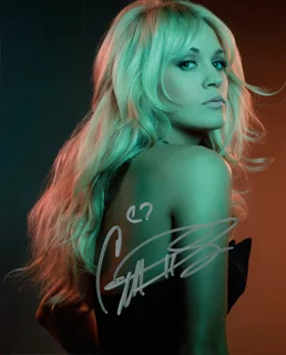 Carrie Underwood autograph