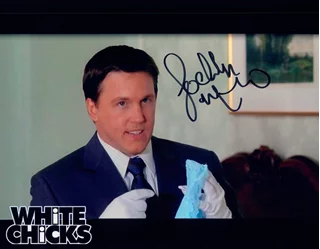 Lochlyn Munro autograph