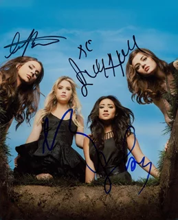 Pretty Little Liars autograph