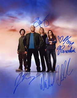 No Ordinary Family autograph