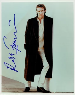 Ralph Fiennes autograph